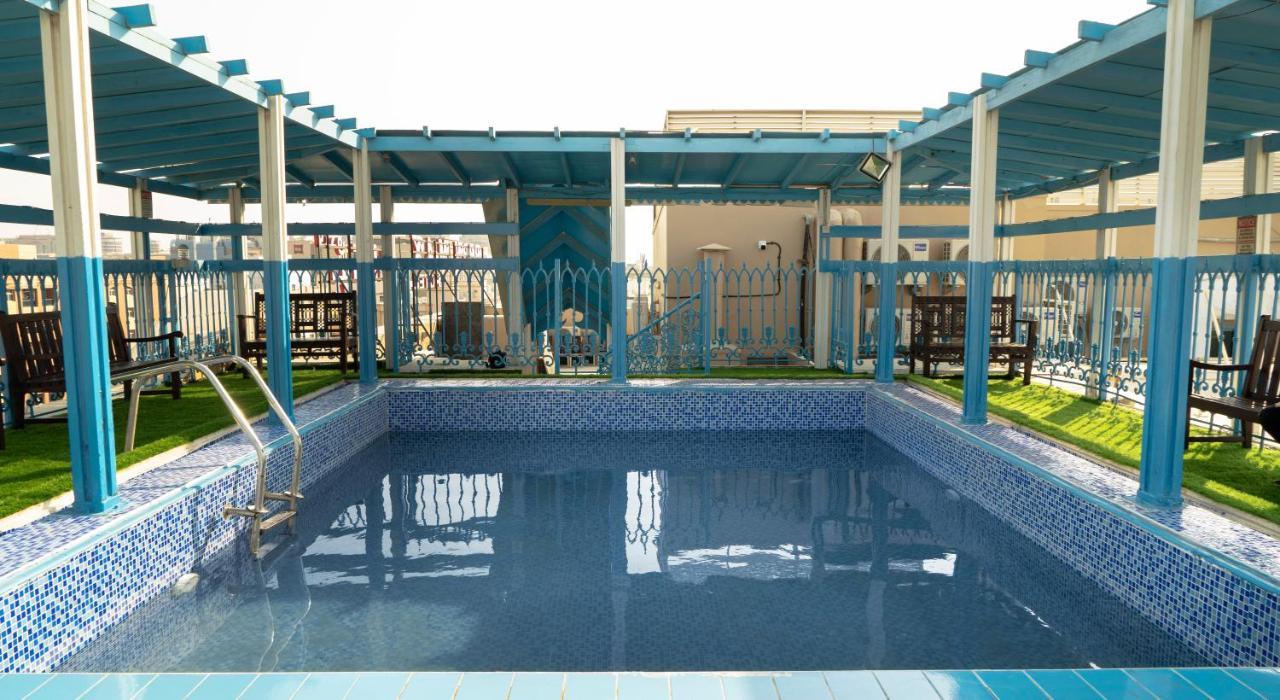 Boonmax Hotel Dubai Exterior photo